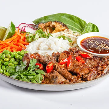 Un Ramen’d Noodle Bowl plated