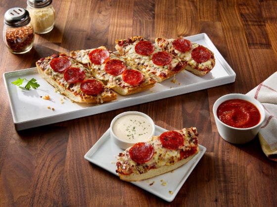 Pepperoni pizza garlic bread